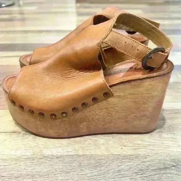 Revolve Matisse Platform Tiegs wedge Heel in Cognac Sz. 8M - Picture 1 of 8